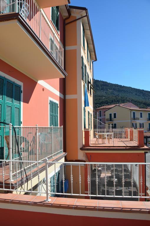 Gambero Nero Hotel Tellaro Exterior foto